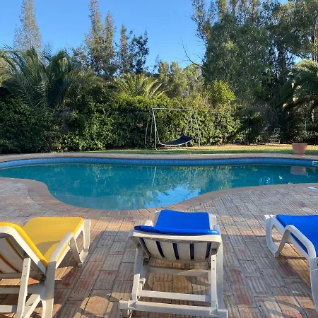 فيلة Golfinho In Alvor With 5 Bedrooms