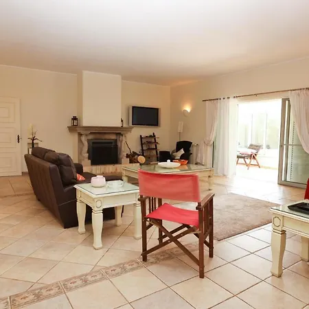 Golfinho In Alvor With 5 Bedrooms ヴィラ